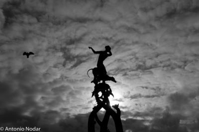London, Green Park.Diana´s Fountain by Estcourt J Clack